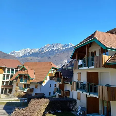 Cosy Du Birdie Logement 4 Pers Avec Piscine Giez Exterior foto