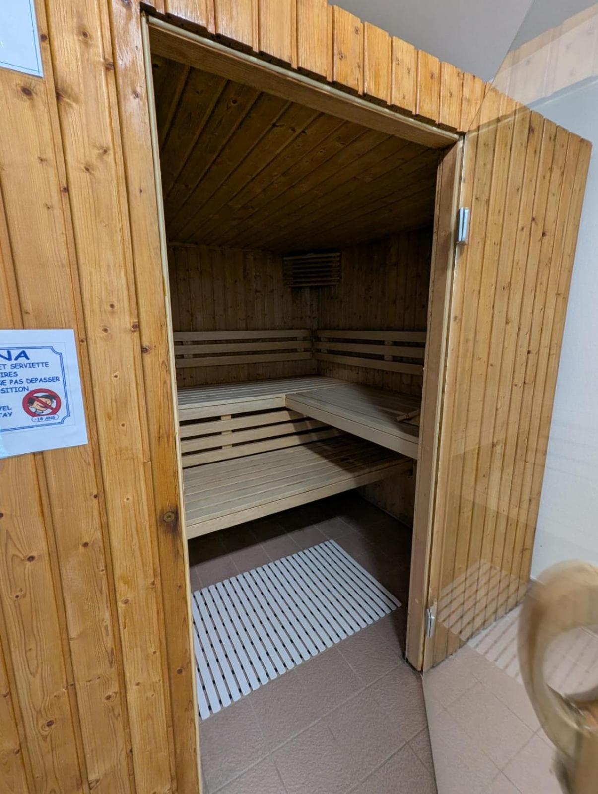 Cosy Du Birdie 4 Pers Avec Piscine Apartment *